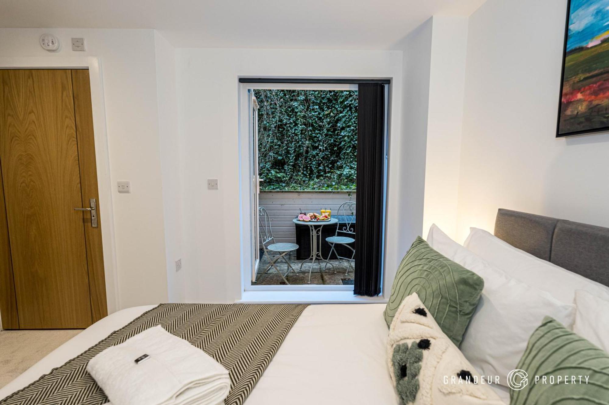 The Hideaway By Grandeur Property Bournemouth Exterior photo